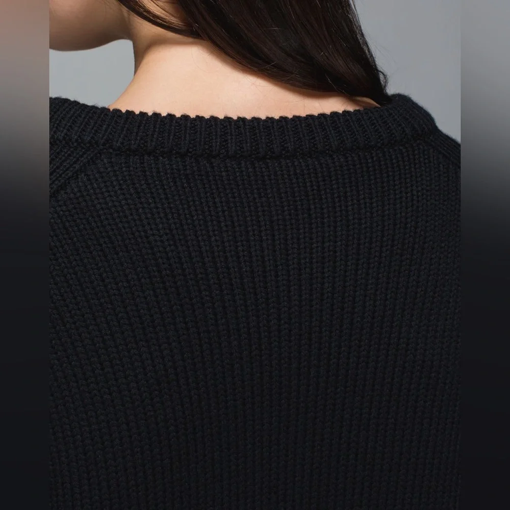 Lululemon Yin To You 100% Merino Wool Sweater Oversized Yoga Outdoor Winter Cozy